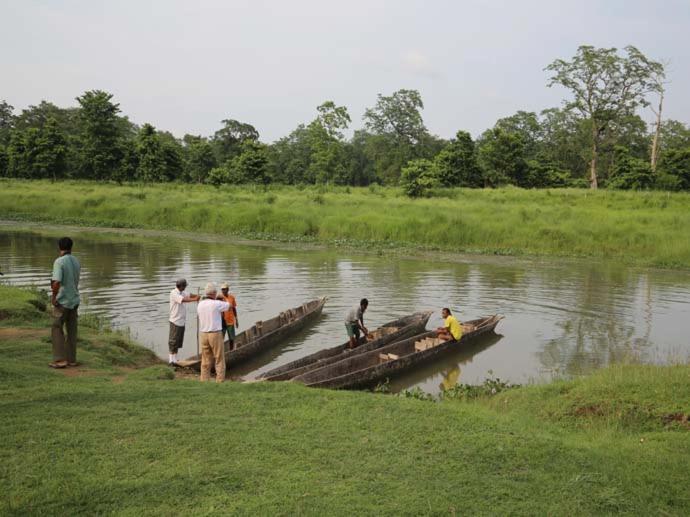 Hotel Royal Safari Chitwan Ngoại thất bức ảnh